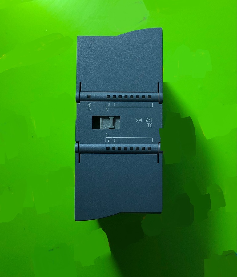 山東  煙臺(tái)維修西門(mén)子PLC  6ES7 231-5QD32-0XB0 SM1231TC