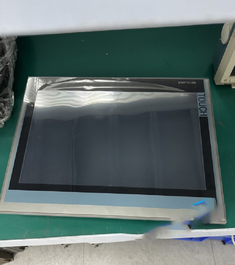 北京 西門子觸摸屏 TP2200 上電燒保險故障 畫面無法切換故障 通電后反復閃屏不開機故障 局部區(qū)域無響應故障維修 快修   